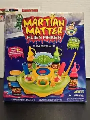 MARTIAN MATTER ALIEN MAKER SPACESHIP SEALED NIB HASBRO