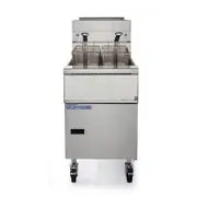Pitco Gas Fryer Solid State Control, 3 Baskets, 9'' Adjustable Legs, Lid, 37 L Oil Capacity SSH75 SSTC