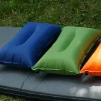 在飛比找momo購物網優惠-【May Shop】戶外野營自動充氣枕帳篷枕PVC休閒枕頭汽