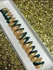 Crocodile print nails/ press on nails / false nails / stiletto nails