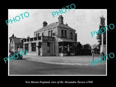 OLD 8x6 HISTORIC PHOTO NEW BARNET ENGLAND THE ALEXANDRA TAVERN c1940