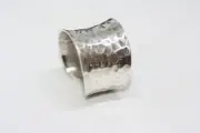 Vintage Modernist Mexican Sterling Silver Hammered Saddle Ring Sz 8.5 Adjustable