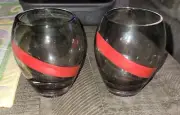 G H Mumm Champagne Smoked Stemless Wine Glasses Red Banner 2 Set ~