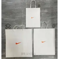 在飛比找蝦皮購物優惠-𝐃𝐫.𝐒𝐡𝐨𝐞𝐬 Nike 紙袋 送禮 購物袋 包裝袋 無店
