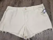 Universal Threads NWT Ecru Ivory Cut off Denim Highest Rise Shorts Plus Size 28