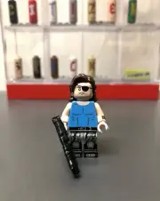 LEGO Minifigure - Citizen Brick - Escape Enthusiast - Misprint - Snake Plissken