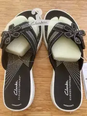 Clarks Cloudsteppers Women's Sandals Size 7 Brinkley Flora Flip Flop Black