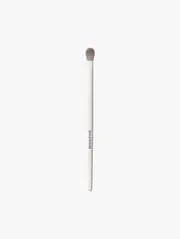 M332 Medium Rounded Blender Eyeshadow Brush
