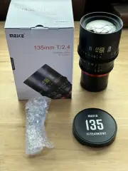 OPEN BOX Meike 135mm T2.4 FF Cinema Lens - Canon RF Mount