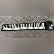 61 Keys Roll Up Piano Keyboard, Portable and rechargeable Piano, Foldable
