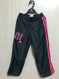 在飛比找Yahoo!奇摩拍賣優惠-adidas 愛迪達女童雙層黑色風褲