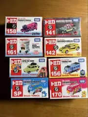 Dream Tomica 8 Unit Set