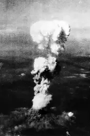 New 5x7 World War II Photo: Atomic Cloud over Hiroshima Japan after Bombing