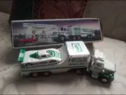Hess Toy Truck & Racer - 1988 ~ Free Shipping! ☆ NWT
