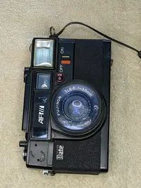 在飛比找Yahoo!奇摩拍賣優惠-富士  Flash Fujica Date 膠卷相機