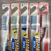 5 VTG Colgate PLUS Ultra Fit Bi-Level Toothbrush Diamond Shaped Full Head Medium