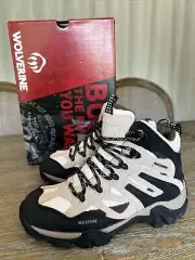Wolverine Hiking Boots 6 US “Wilderness” 37 EUR light Taupe Leather New