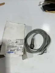 Telemecanique Sensors XS1N12NA349L1 Inductive Prox Switch 12-24v