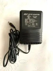 I.T. E. AC-DC Adapter FD48UD-15-800 Input: 120V 60Hz 200mA Output: 15V-800mA