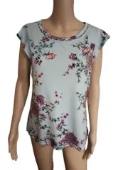 NWT Candies Flutter Sleeve Women's Floral And Pearl Shirt Size M New With Tags