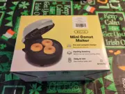 Bella Mini Donut Maker - 3 Mini Donuts (NIB) Gray