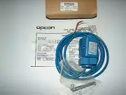 OPCON 1451B-6517 10/30VDC PHOTOELECTRIC SENSOR **NIB**