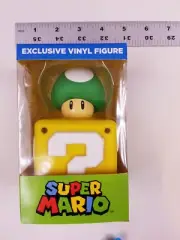 Super Mario Bros Exclusive Vinyl Figure - NEW! 2017 CultureFly collector's box