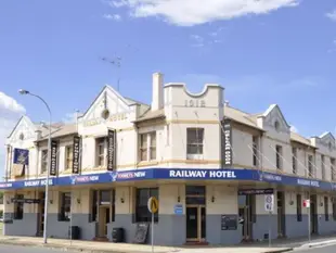 塞斯諾克鐵路飯店Railway Hotel Cessnock