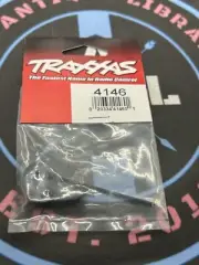 Traxxas. 4146 Clutch Shoes / Spring