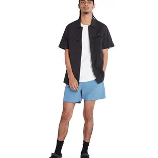 Timberland 男款黑色抗紫外線透氣短袖襯衫|A68DH001
