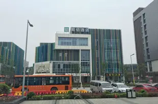 易佰連鎖旅店(上海西郊國際農產品交易中心店)100 Inn (Shanghai Xijiao International Agricultural Product Trade Center)