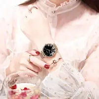 在飛比找Yahoo!奇摩拍賣優惠-山茶花女士手錶時尚手錶女防水精鋼網帶小清新石英錶女