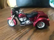 NEW Harley-Davidson 2013 Trike Motorcycle 1/24 Scale G Scale TRAIN LAYOUT ETC