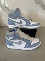 NIKE AIR JORDAN 1 RETRO HIGH OG - SIZE 8 MENS (WOMENS 9.5) - BNIB -DEADSTOCK