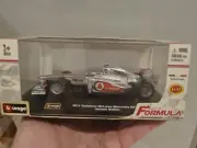 Burago 1/32 Formula one 2011 Vodafone McLaren Mercedes MP4-26 Jenson Button 4