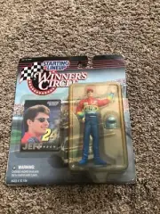 Winners Circle Jeff Gordon Dupont Figure Hasbro Starting Lineup with Card