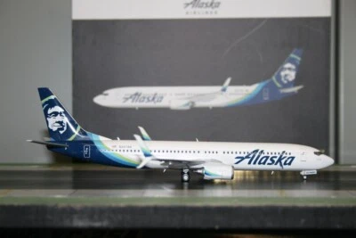 Gemini Jets 1:200 Alaska Airlines Boeing 737-900 N247AS (G2ASA627) Model Plane