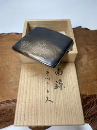 在飛比找Yahoo!奇摩拍賣優惠-日本明治時期百年銀器堂號大勝堂造純銀煙盒 名片盒