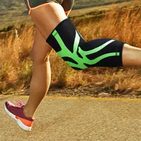在飛比找蝦皮購物優惠-BodyVine束健  運動機能壓縮 超薄貼紮護膝(1入)
