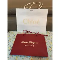 在飛比找蝦皮購物優惠-Chloe&Ferragamo紙袋（專櫃購入）保證正品