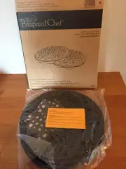 Pampered Chef Black Silicone Microwave Potato Chip Maker 1241 New In Box!