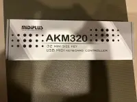 在飛比找露天拍賣優惠-全新 未拆封 MIDIPLUS AKM320 迷你鍵 USB