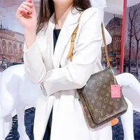 在飛比找蝦皮購物優惠-【黎都精品】LV 路易威登 LOUIS VUITTON Ｍ5