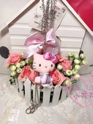 ♥小花花日本精品♥ Hello Kitty 包包掛附長多鍊粉蝴蝶結鑰匙圈心型釦吊飾可拆式鎖圈67846801