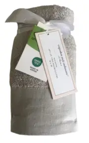 cupcakes and cashmere Fingertip Towels Set of 2 Light Gray Solid Border Summer