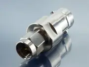 Anoison PA2131D BNC (f) to SMA (m) adpater