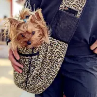 在飛比找momo購物網優惠-【May shop】寵物外出背包 貓狗便攜式袋鼠包帆布包