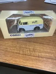 Corgi Classics 1:43 Morris J Van - Wall’s Ice Cream D983