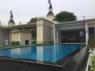 是拉差的2臥室獨棟住宅 - 101平方公尺/2間專用衛浴Private House in Sriracha, Chonburi