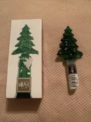 Mikasa Christmas Holiday Time Green Tree Bottle Stopper Solid Green Crystal